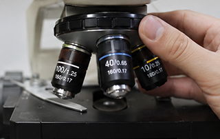 How to Parfocal Microscope Objectives?